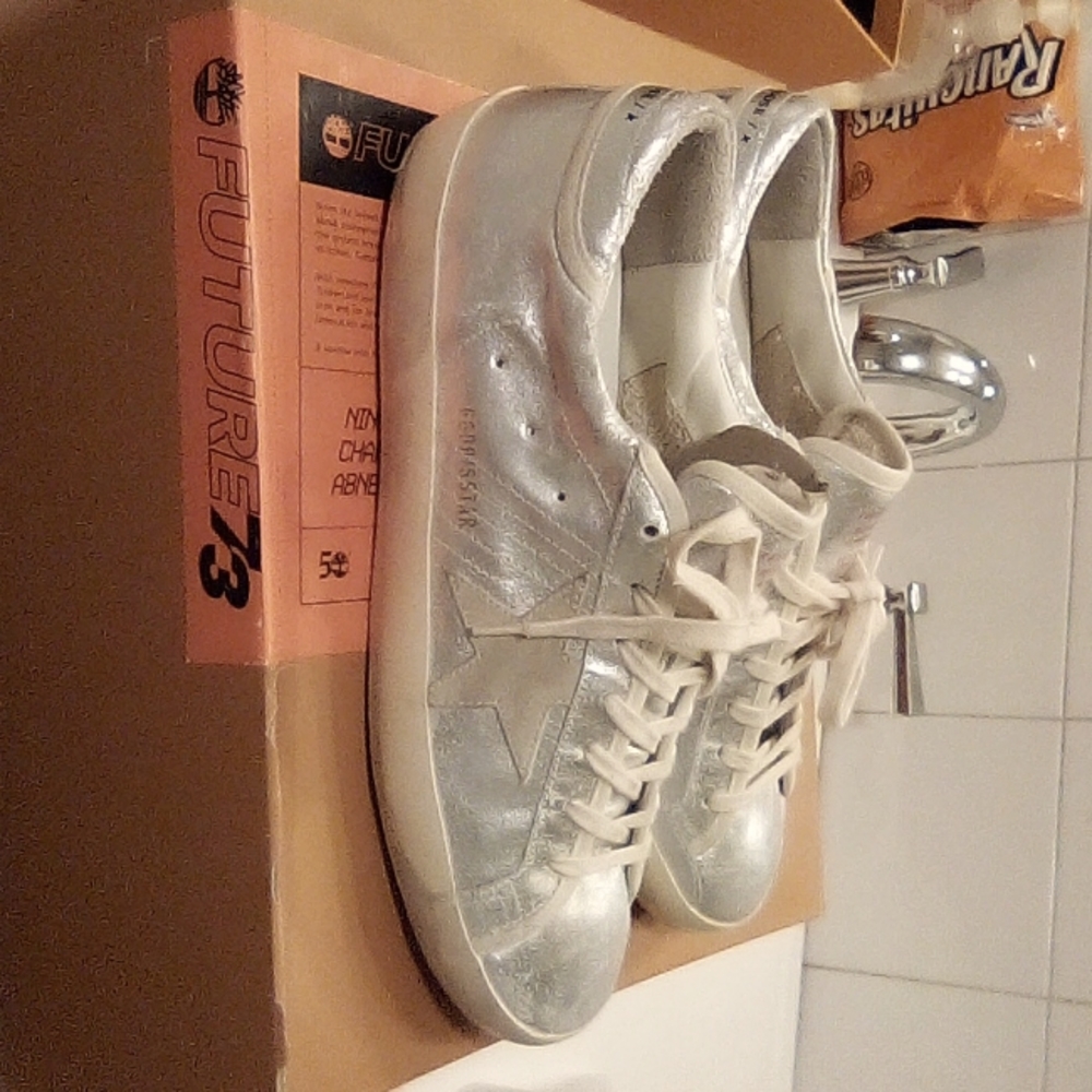 Golden goose size 45 brand new